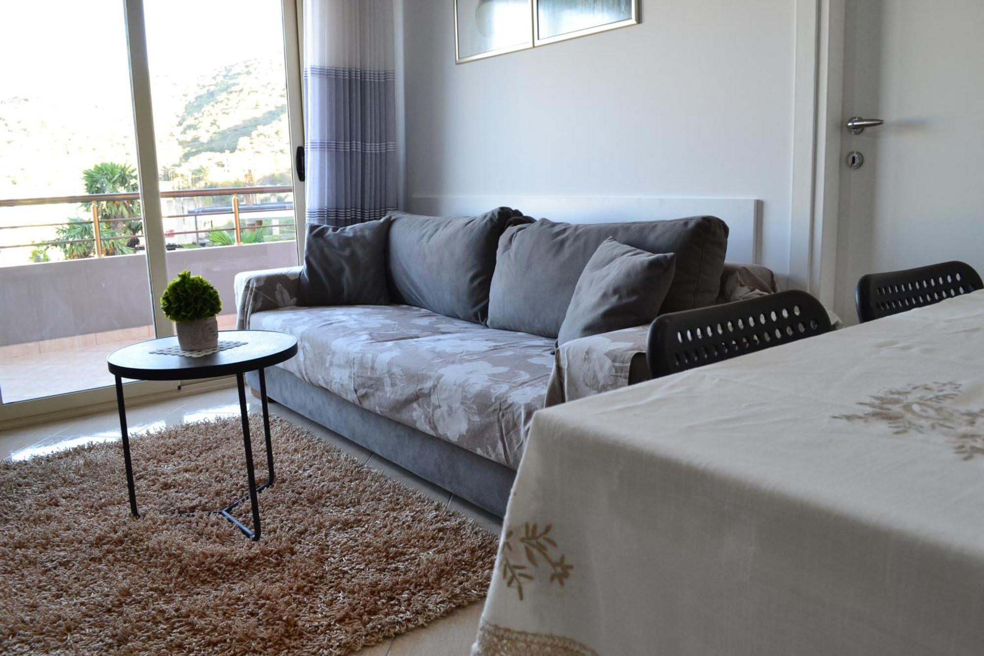 Seaview Gateway 2 Bedrooms Apartment & Garage Vlore Bagian luar foto