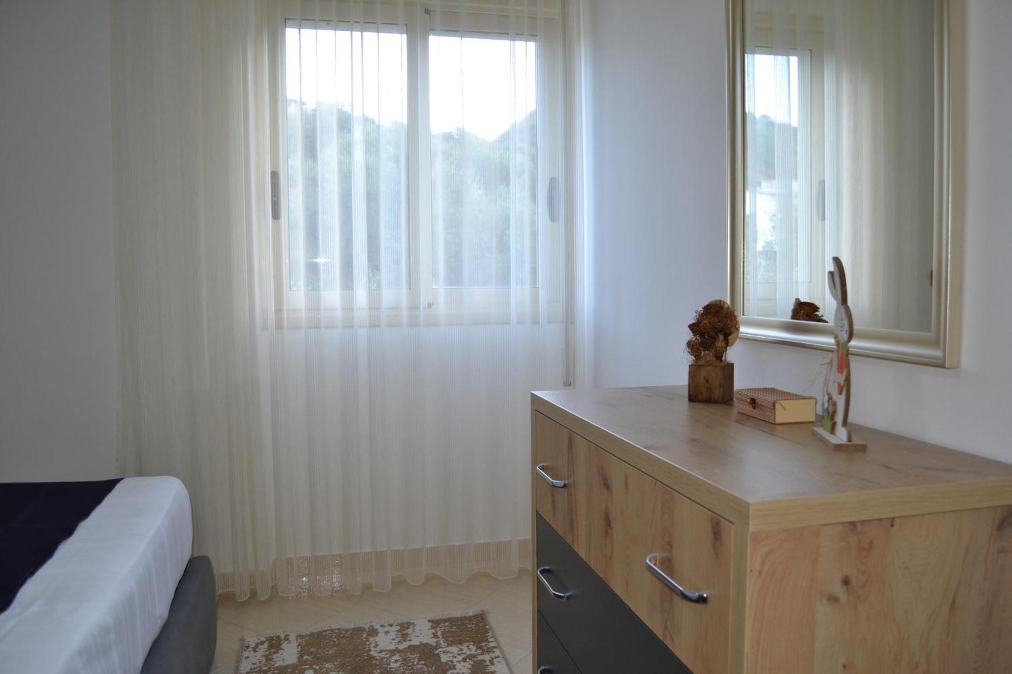 Seaview Gateway 2 Bedrooms Apartment & Garage Vlore Bagian luar foto